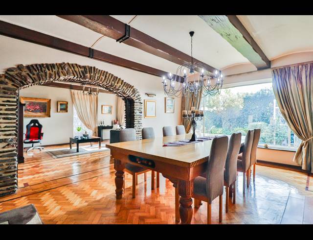 5 BEDROOM HOUSE FOR SALE IN LINKSFIELD